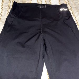 ECHT New Distille Leggings